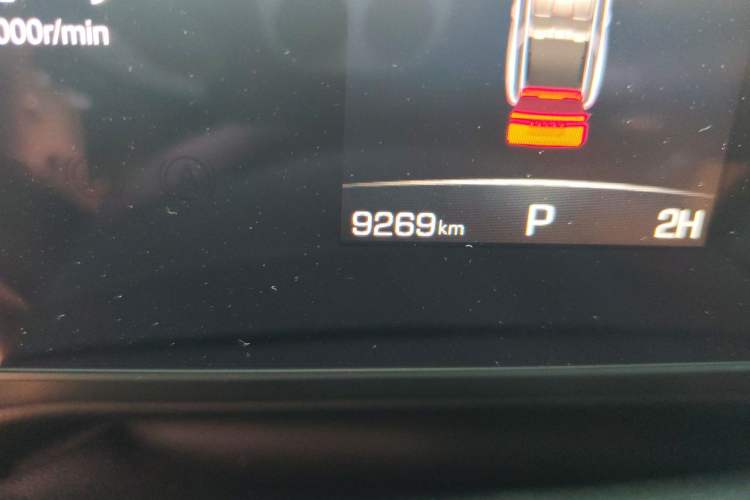 Used Haval H5 2023 2.0T Automatic All-Wheel Drive LinkedIn Gasoline Odometer Close Up