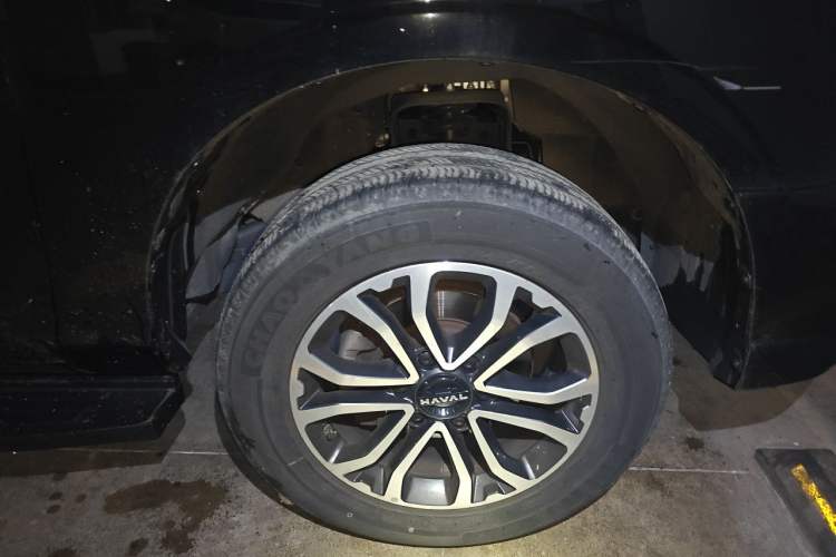 Used Haval H5 2023 2.0T Automatic All-Wheel Drive LinkedIn Gasoline Right Front Wheel Hub