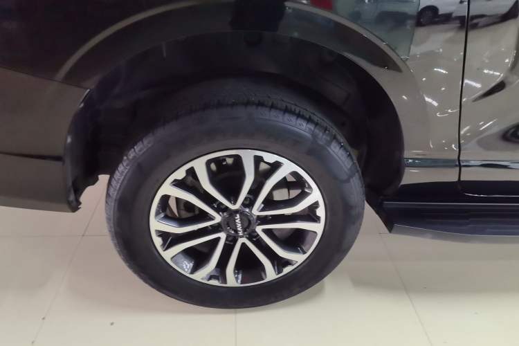 Used Haval H5 2023 2.0T Automatic Two-Wheel Drive LinkedIn Gasoline Right Rear Wheel Hub