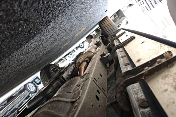 Used Haval H5 2023 2.0T Automatic All-Wheel Drive LinkedIn Gasoline Right Side Sill