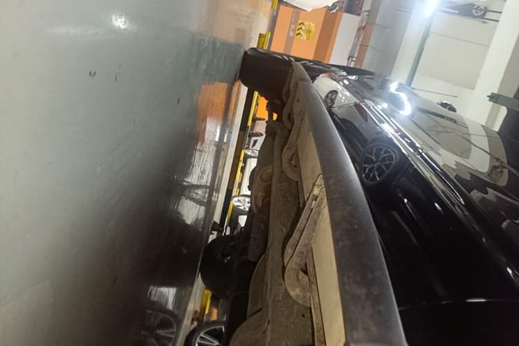 Used Haval H5 2023 2.0T Automatic All-Wheel Drive LinkedIn Gasoline Right Side Sill
