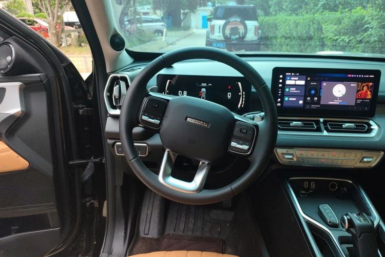 Used Haval H5 2023 2.0T Automatic All-Wheel Drive LinkedIn Gasoline Steering Wheel