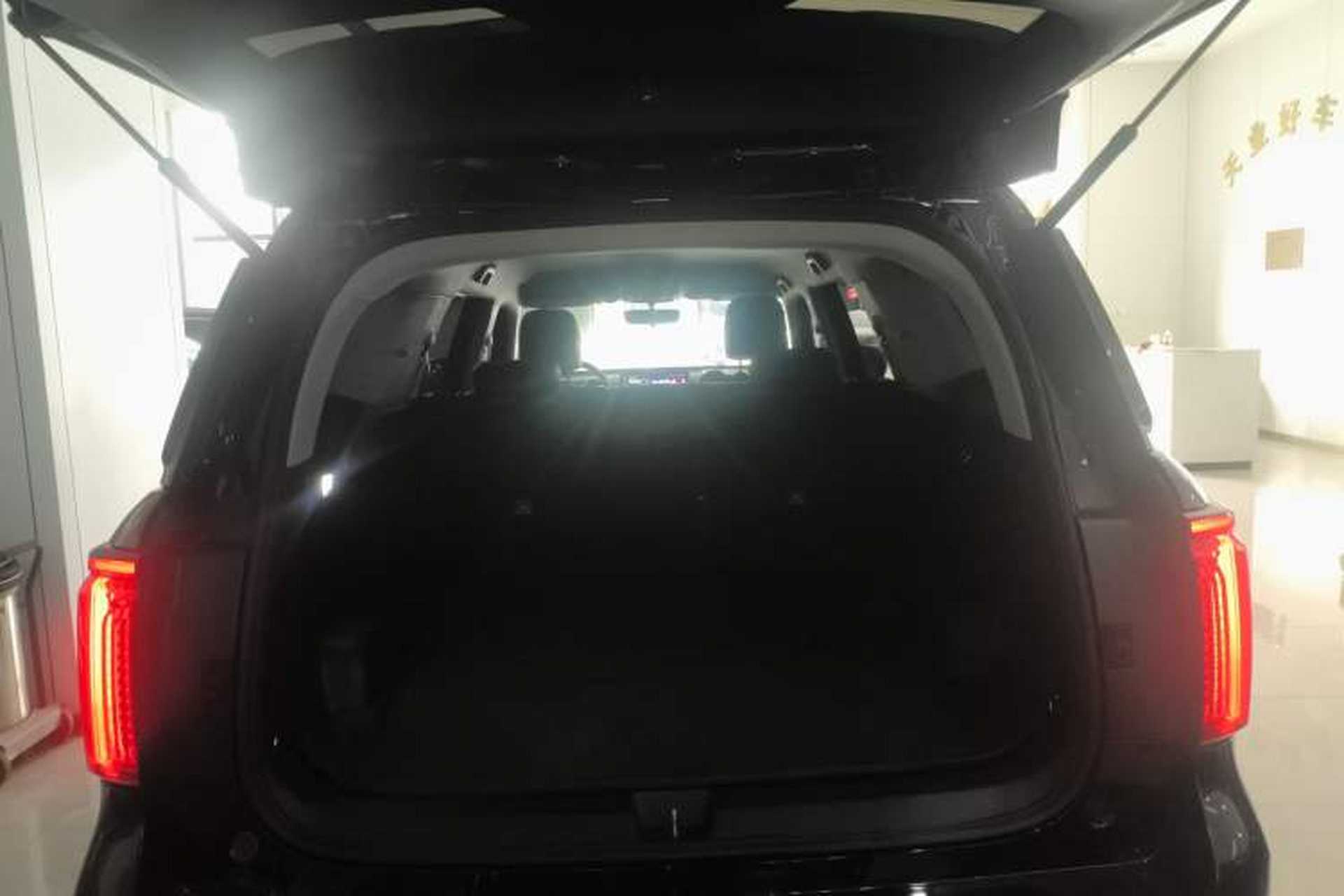 Used Haval H5 2023 2.0T Automatic Two-Wheel Drive Leading Edition Gasoline Trunk