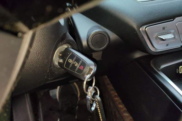 Used Haval H5 2023 2.0T Automatic 4x4 Innovation Edition – Diesel Vehicle Key