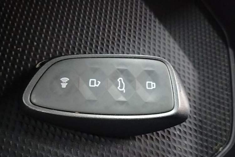 Used Haval H5 2023 2.0T Automatic Two-Wheel Drive LinkedIn Gasoline Vehicle Key