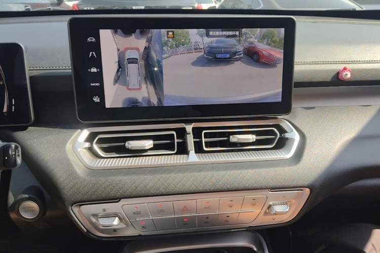 Used Haval H5 2023 2.0T Automatic All-Wheel Drive LinkedIn Gasoline Audio And AC Panel