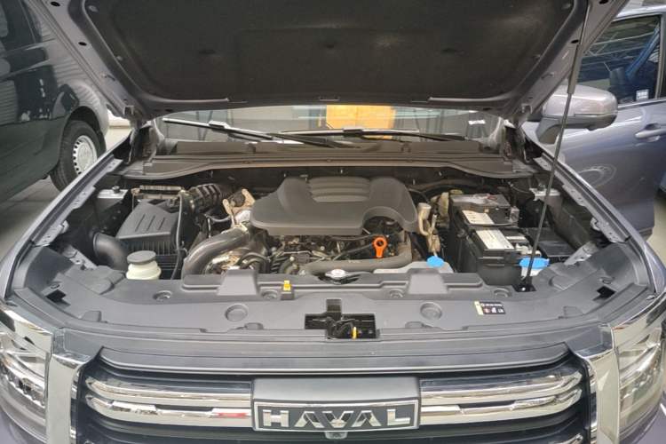 Used Haval H5 2023 2.0T Automatic 4x4 Innovation Edition – Diesel Engine Bay
