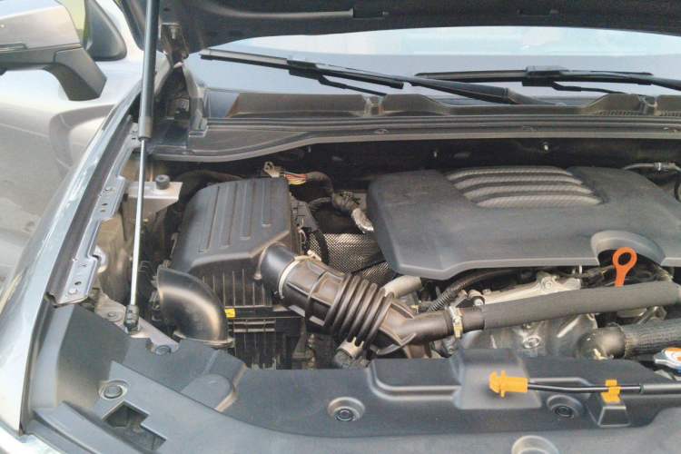 Used Haval H5 2023 2.0T Automatic Two-Wheel Drive LinkedIn Gasoline Engine Bay Right
