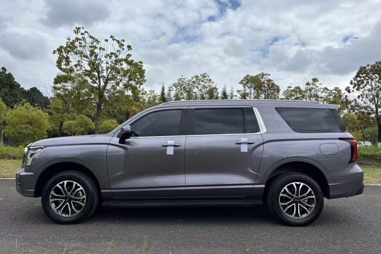Used Haval H5 2023 2.0T Automatic All-Wheel Drive LinkedIn Gasoline Exterior 4