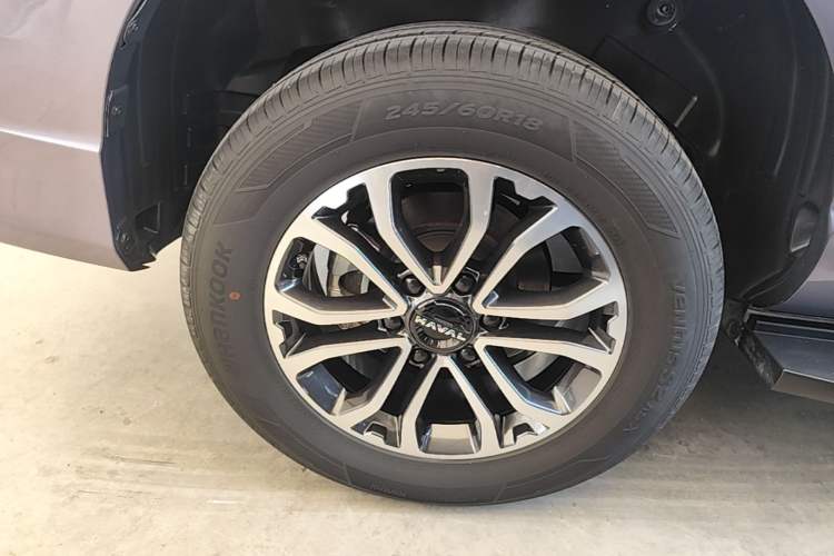 Used Haval H5 2023 2.0T Automatic All-Wheel Drive LinkedIn Gasoline Exterior 5