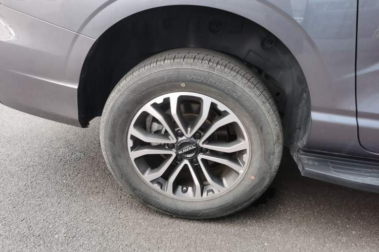 Used Haval H5 2023 2.0T Automatic All-Wheel Drive LinkedIn Gasoline Exterior 5
