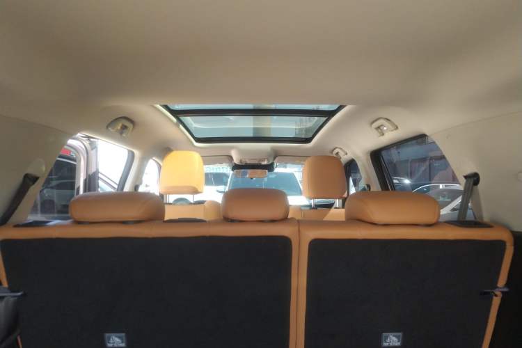 Used Haval H5 2023 2.0T Automatic Two-Wheel Drive LinkedIn Gasoline Headliner