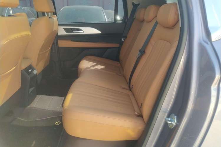 Used Haval H5 2023 2.0T Automatic Two-Wheel Drive LinkedIn Gasoline Interior 1