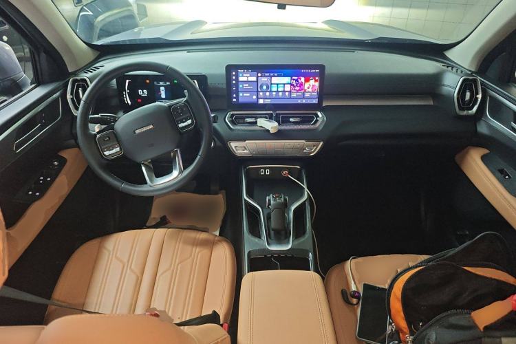 Used Haval H5 2023 2.0T Automatic Two-Wheel Drive LinkedIn Gasoline Interior 2