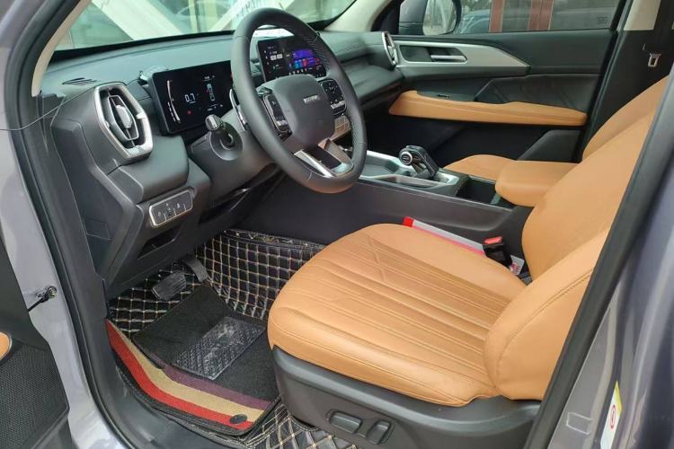 Used Haval H5 2023 2.0T Automatic All-Wheel Drive LinkedIn Gasoline Interior 2