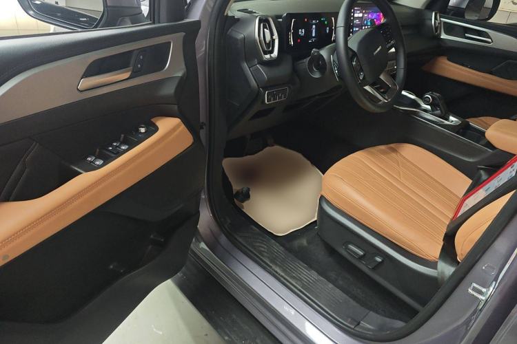 Used Haval H5 2023 2.0T Automatic Two-Wheel Drive LinkedIn Gasoline Interior 3