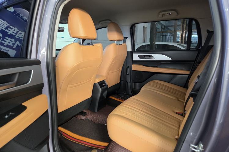 Used Haval H5 2023 2.0T Automatic 4x4 Innovation Edition – Diesel Interior 3