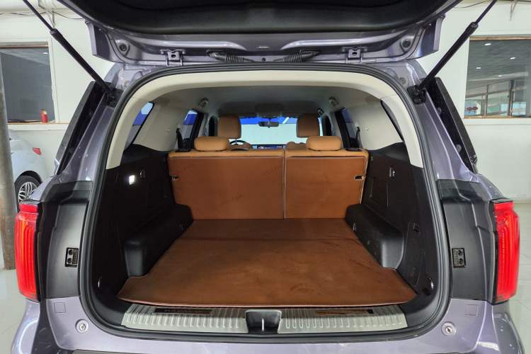 Used Haval H5 2023 2.0T Automatic 4x4 Innovation Edition – Diesel Interior 4