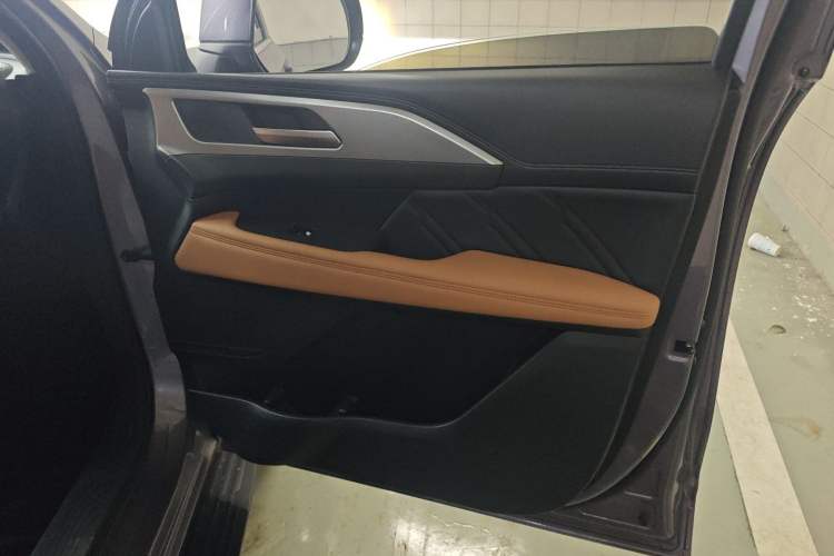 Used Haval H5 2023 2.0T Automatic Two-Wheel Drive LinkedIn Gasoline Interior 5