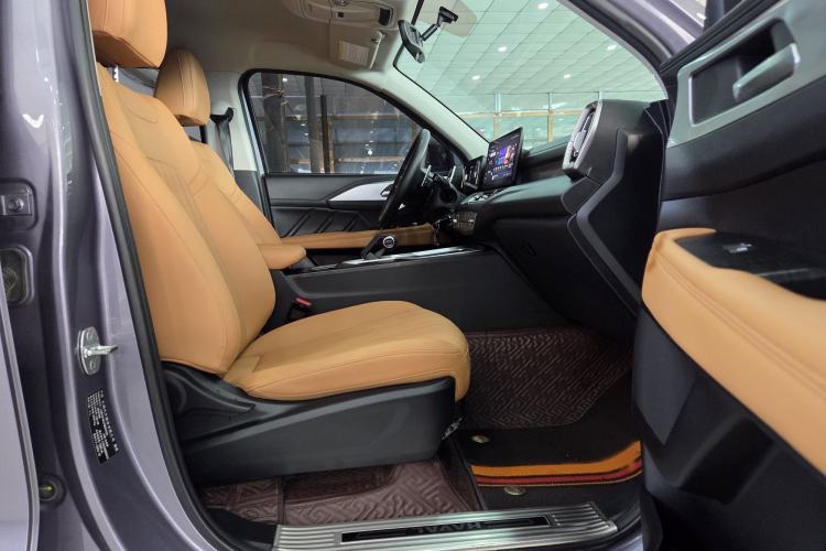 Used Haval H5 2023 2.0T Automatic 4x4 Innovation Edition – Diesel Interior 6