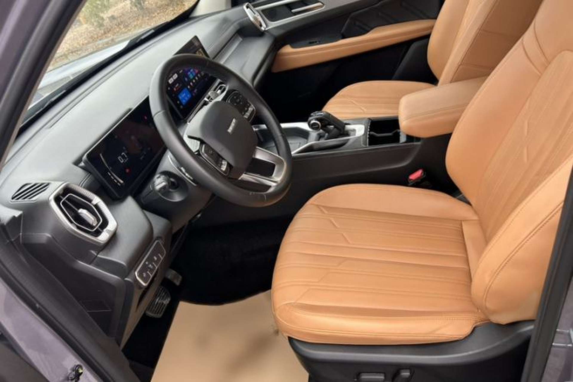 Used Haval H5 2023 2.0T Automatic All-Wheel Drive LinkedIn Gasoline Interior 8