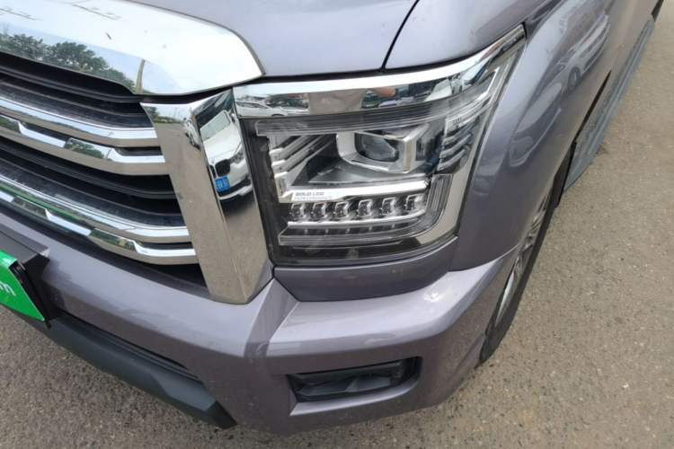 Used Haval H5 2023 2.0T Automatic Two-Wheel Drive Leading Edition Gasoline Left Front Headlight
