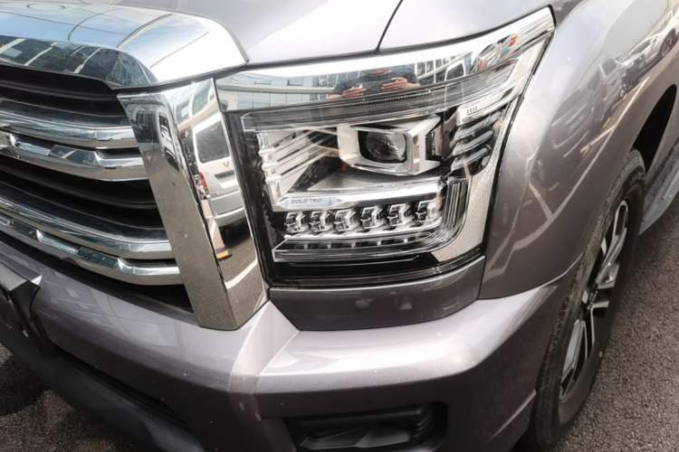 Used Haval H5 2023 2.0T Automatic All-Wheel Drive LinkedIn Gasoline Left Front Headlight