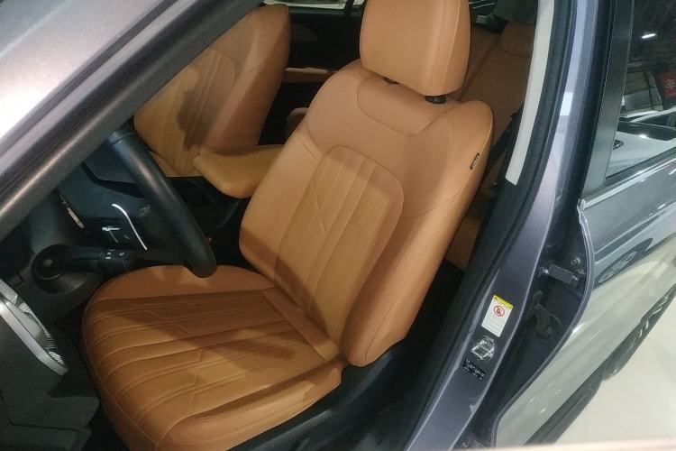 Used Haval H5 2023 2.0T Automatic Two-Wheel Drive LinkedIn Gasoline Left Front Seat