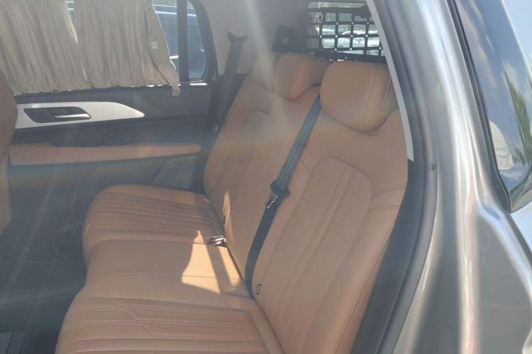 Used Haval H5 2023 2.0T Automatic All-Wheel Drive LinkedIn Gasoline Left Rear Seat