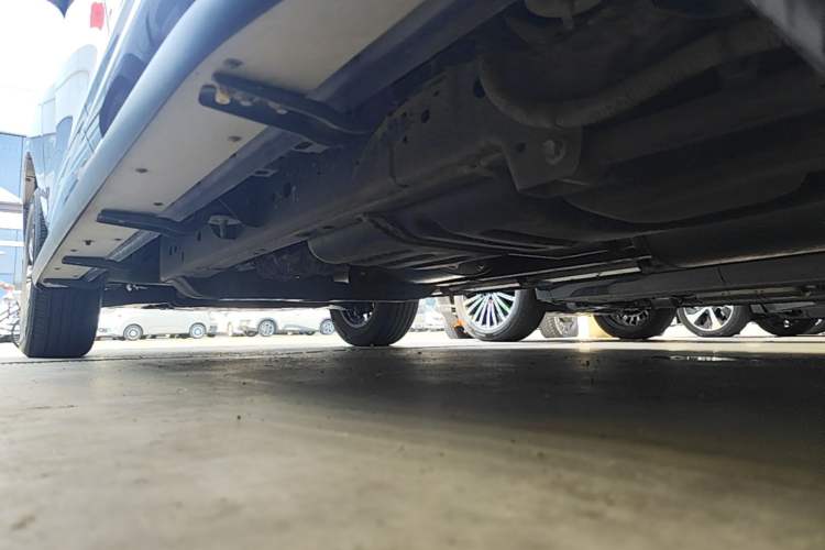 Used Haval H5 2023 2.0T Automatic All-Wheel Drive LinkedIn Gasoline Left Side Sill