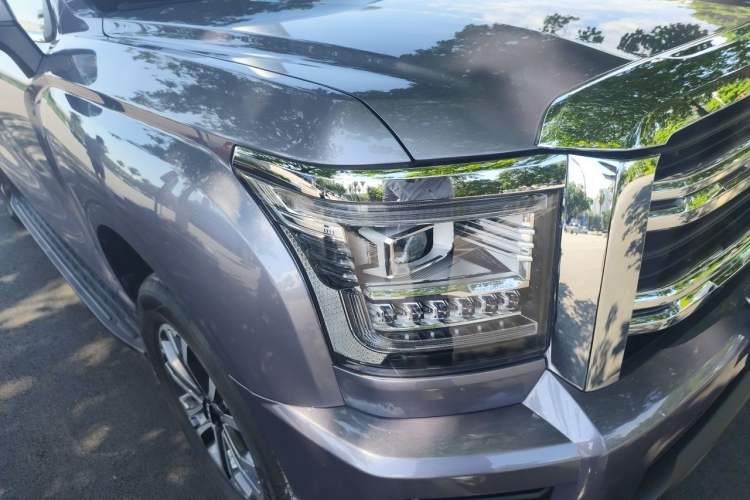 Used Haval H5 2023 2.0T Automatic All-Wheel Drive LinkedIn Gasoline Right Front Headlight