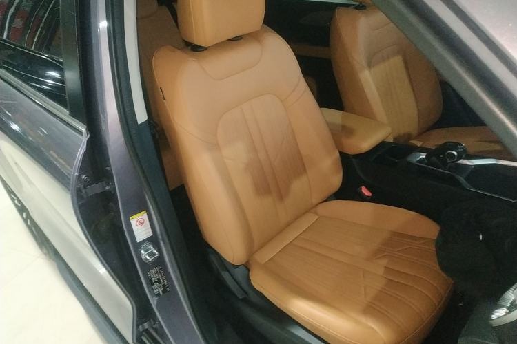 Used Haval H5 2023 2.0T Automatic Two-Wheel Drive LinkedIn Gasoline Right Front Seat