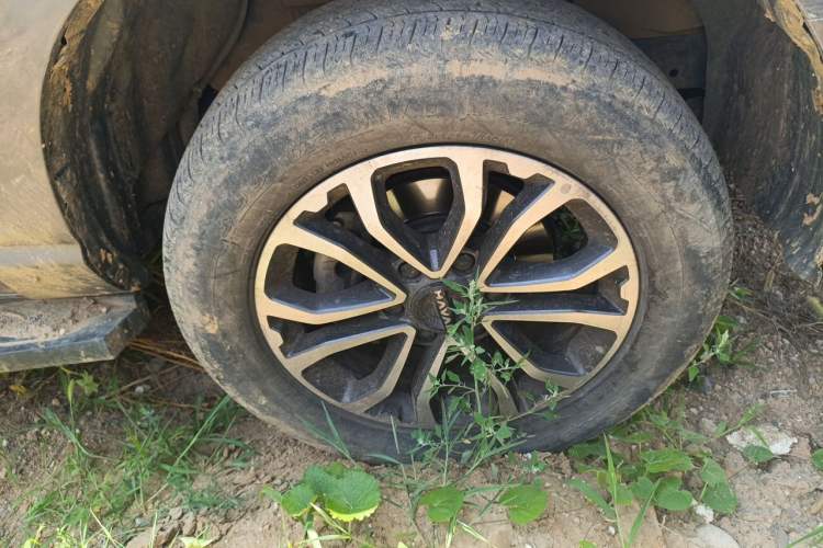 Used Haval H5 2023 2.0T Automatic All-Wheel Drive LinkedIn Gasoline Right Front Wheel Hub