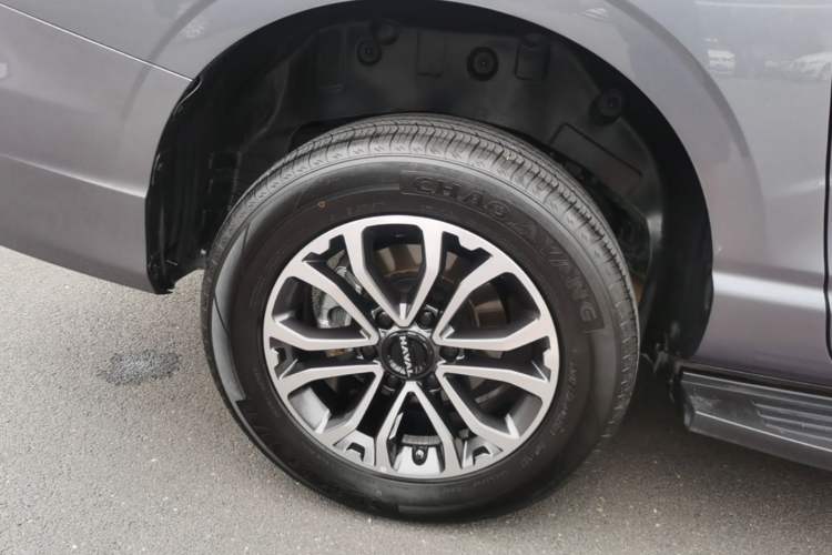 Used Haval H5 2023 2.0T Automatic All-Wheel Drive LinkedIn Gasoline Right Rear Wheel Hub