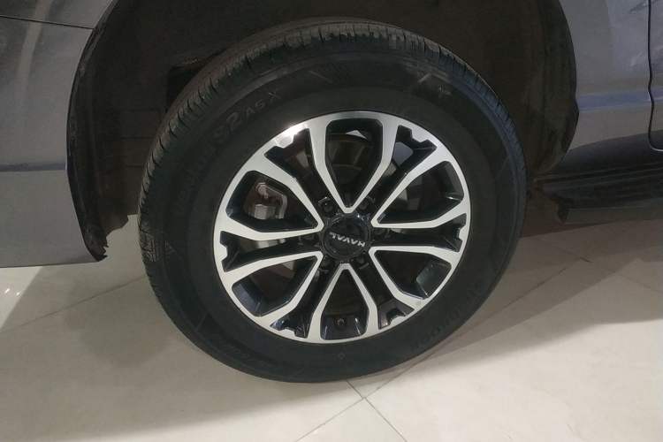Used Haval H5 2023 2.0T Automatic Two-Wheel Drive LinkedIn Gasoline Right Rear Wheel Hub