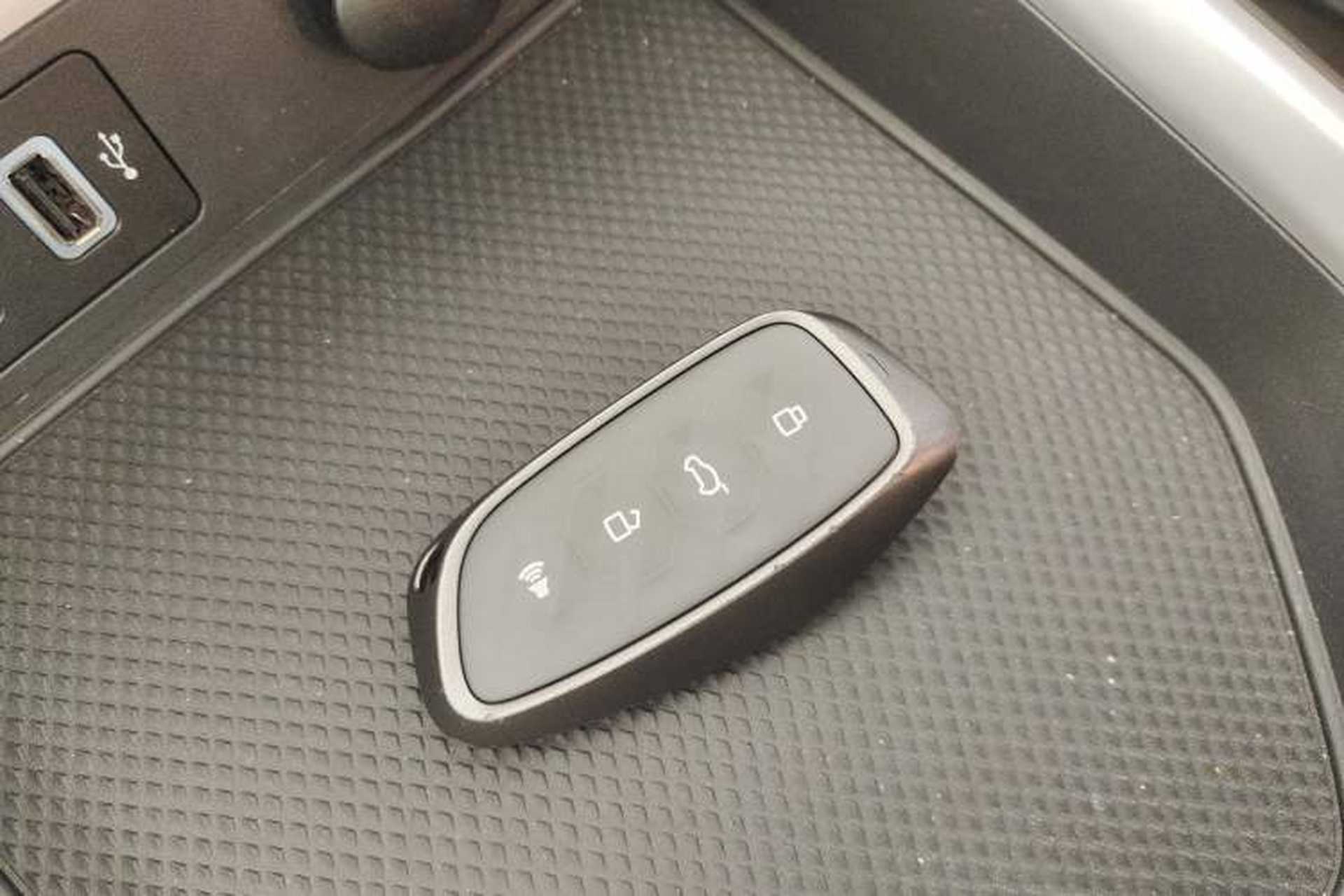 Used Haval H5 2023 2.0T Automatic Two-Wheel Drive LinkedIn Gasoline Vehicle Key