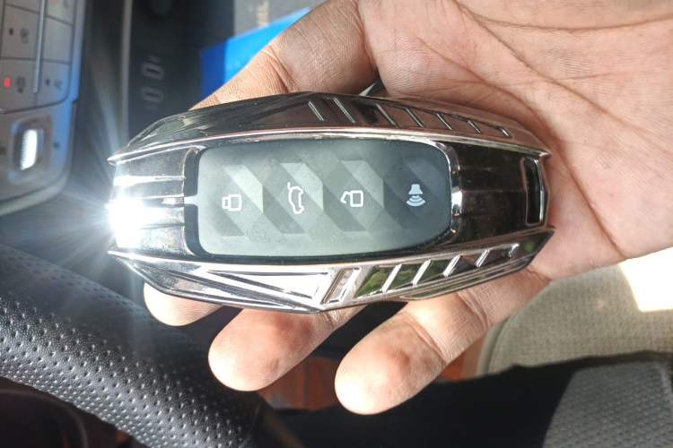 Used Haval H5 2023 2.0T Automatic All-Wheel Drive LinkedIn Gasoline Vehicle Key