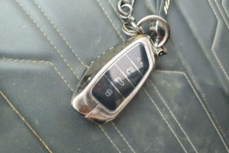 Used Haval H5 2023 2.0T Automatic All-Wheel Drive LinkedIn Gasoline Vehicle Key