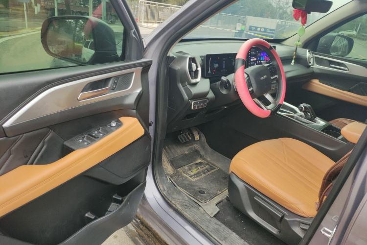 Used Haval H5 2023 2.0T Automatic 4x4 Innovation Edition – Diesel Driver Seat