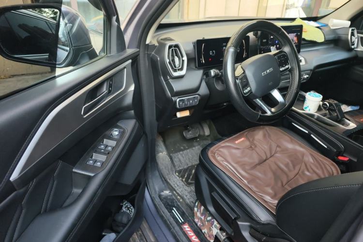 Used Haval H5 2023 2.0T Automatic 4x4 Innovation Edition – Diesel Driver Seat