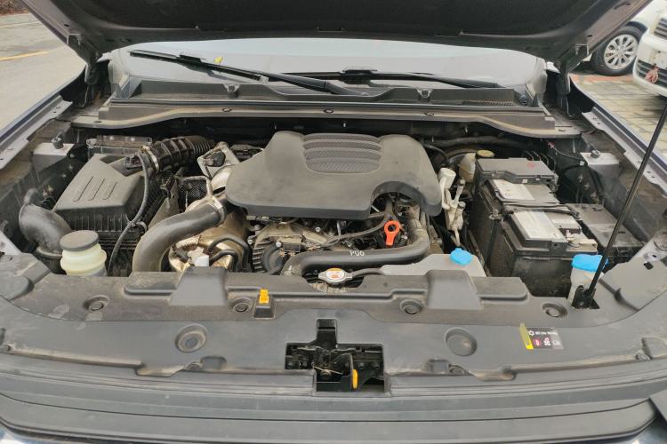 Used Haval H5 2023 2.0T Automatic 4x4 Innovation Edition – Diesel Engine Bay