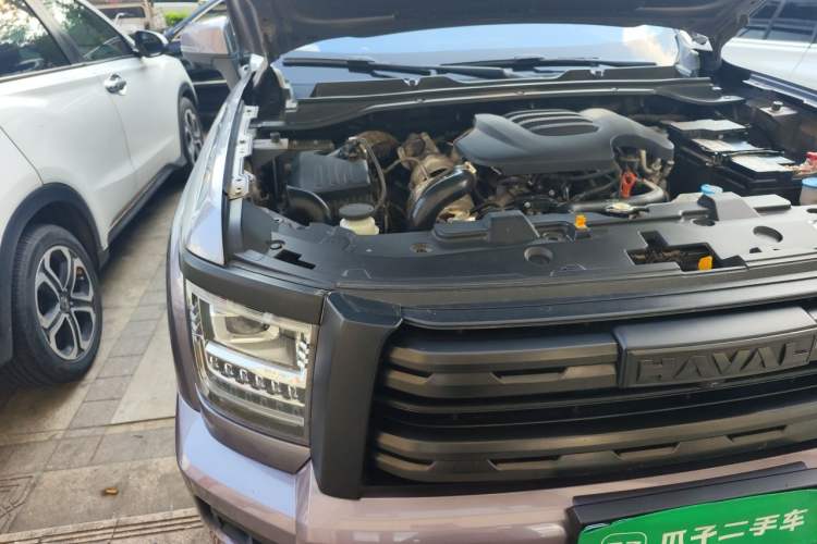 Used Haval H5 2023 2.0T Automatic 4x4 Innovation Edition – Diesel Engine Bay Right