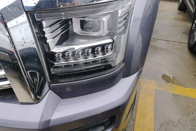 Used Haval H5 2023 2.0T Automatic All-Wheel Drive LinkedIn Gasoline Left Front Headlight