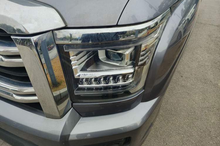 Used Haval H5 2023 2.0T Automatic 4x4 Innovation Edition – Diesel Left Front Headlight