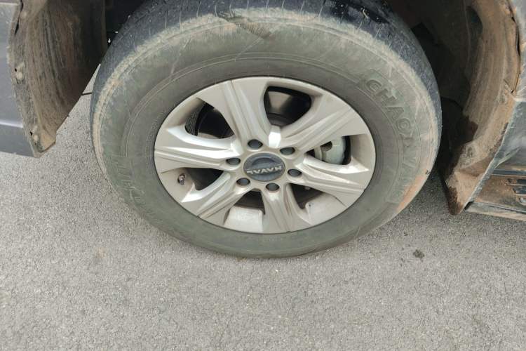 Used Haval H5 2023 2.0T Automatic 4x4 Innovation Edition – Diesel Left Front Wheel Hub