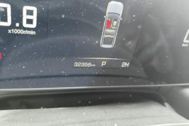 Used Haval H5 2023 2.0T Automatic All-Wheel Drive LinkedIn Gasoline Odometer Close Up