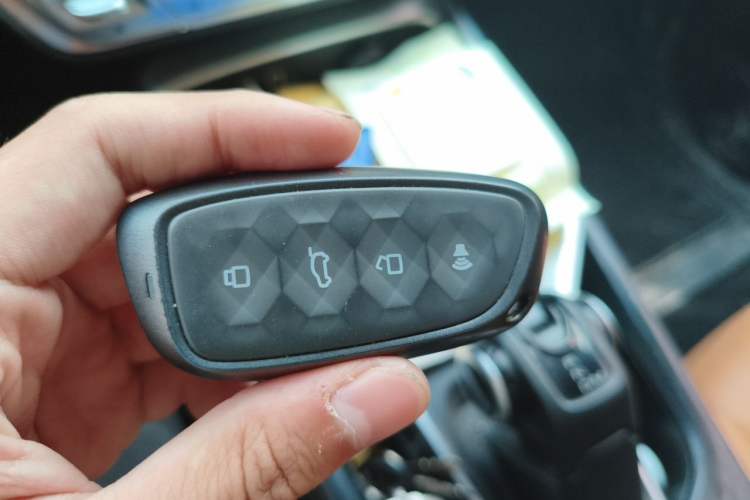 Used Haval H5 2023 2.0T Automatic All-Wheel Drive LinkedIn Gasoline Vehicle Key