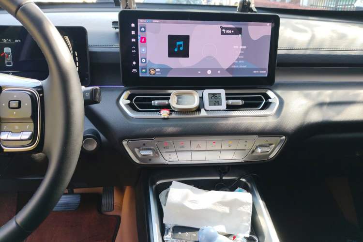 Used Haval H5 2023 2.0T Automatic Two-Wheel Drive LinkedIn Gasoline Audio And AC Panel