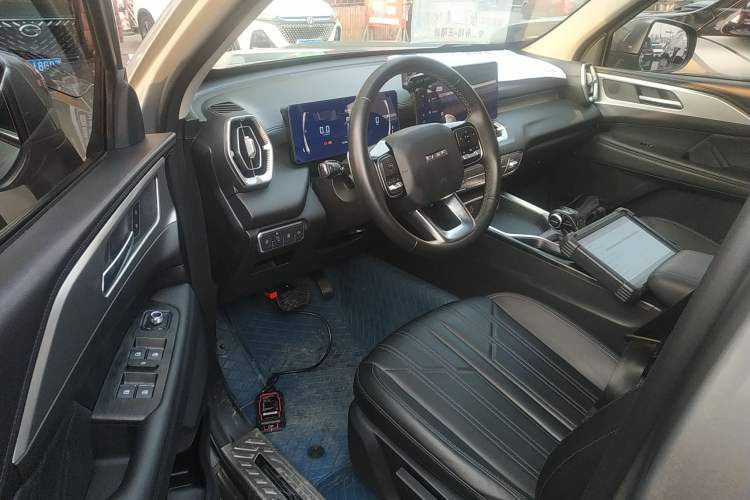 Used Haval H5 2023 2.0T Automatic 4x4 Innovation Edition – Diesel Driver Seat