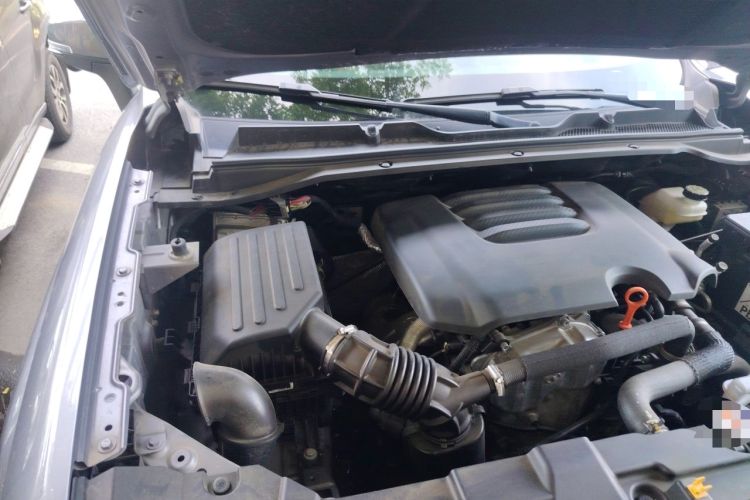 Used Haval H5 2023 2.0T Automatic Two-Wheel Drive LinkedIn Gasoline Engine Bay Right